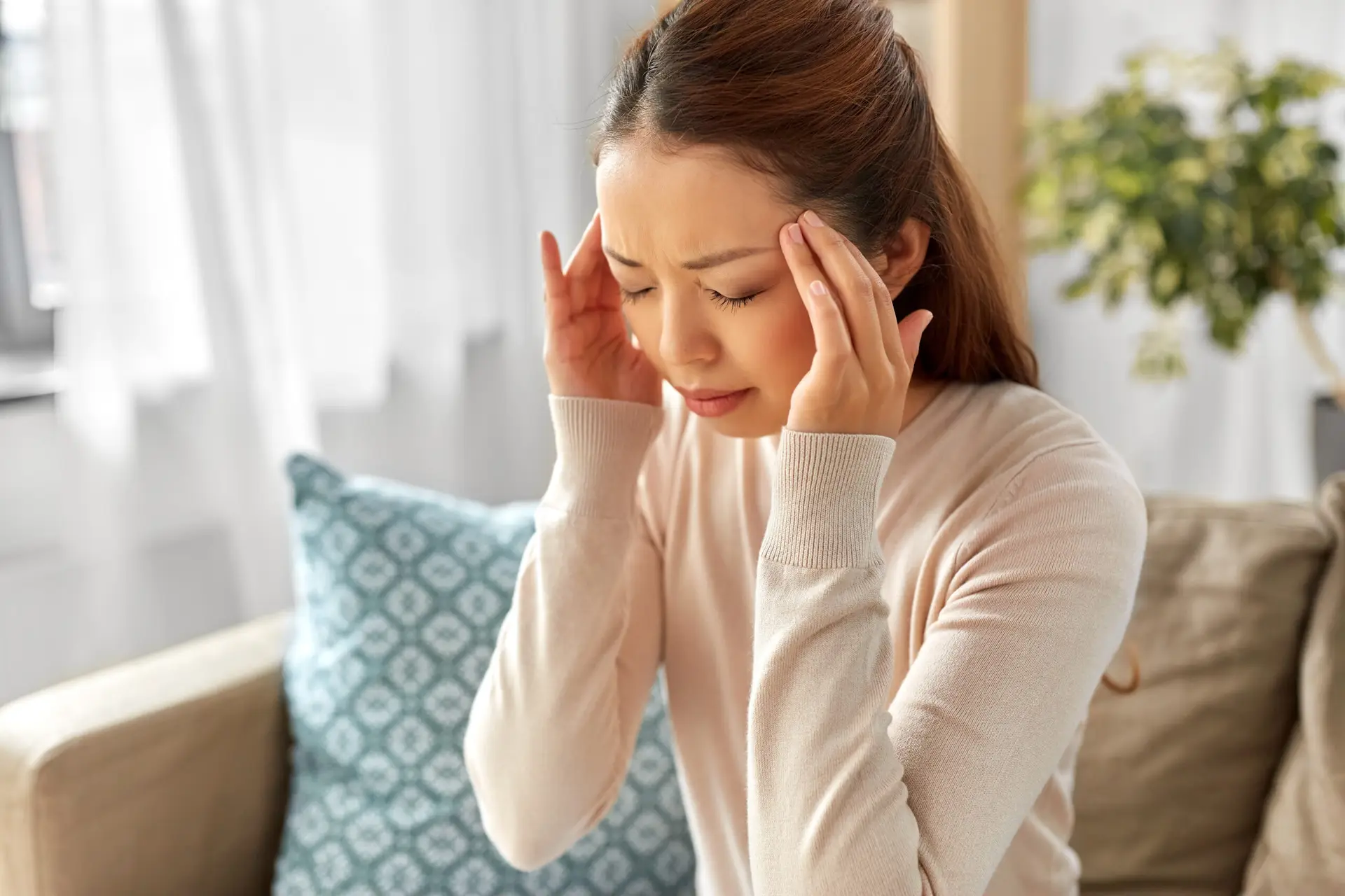 Headaches on GLP-1 (Mounjaro/Wegovy/Ozempic): What Actually Helps (UK)